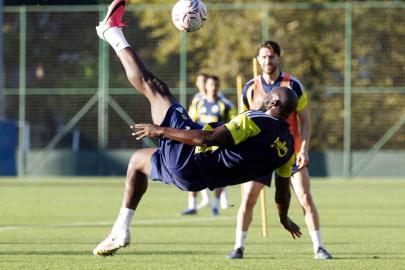 Fenerbahçe, Konyaspor maçı hazırlıklarını sürdürdü