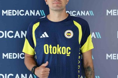 Fenerbahçe’de Mert Günok, ligin ilk haftasında forma giyemeyecek