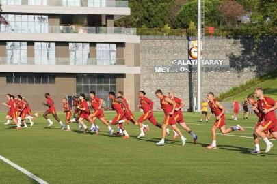 Galatasaray, yeni sezon hazırlıklarını sürdürdü