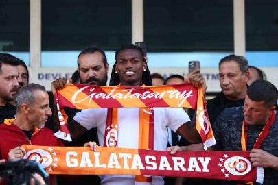 Galatasaray’ın yeni transferi Rafael Leao İstanbul’da