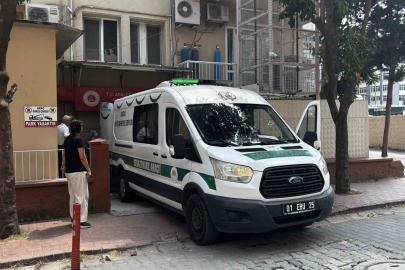 Göçükte hayatını kaybeden işçinin cenazesi adli tıptan alındı