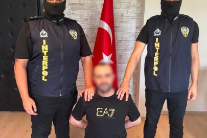 Gürcistan, 2 organize suç örgütü elebaşını Türkiye’ye iade etti