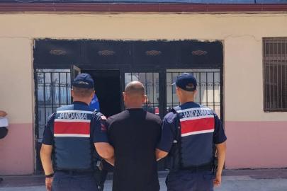 Havza’da 11 yıl 8 ay hapis cezasıyla aranan şahıs jandarma ekiplerince yakalandı
