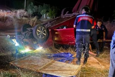 İnegöl’de otomobil şarampole yuvarlandı: 3 yaralı
