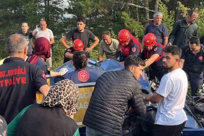 İşçi servisi ile otomobil çarpıştı: 1’i ağır 4 yaralı