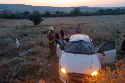 İskenderun’da otomobil tarlaya uçtu