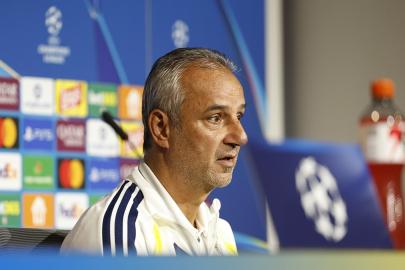 İsmail Kartal: "Şampiyonlar Ligi’ne kalmak için elimizden geleni yapacağız"