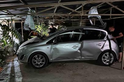 Isparta’da park halindeki otomobilde çakmak gazı tüpü patladı: 2 yaralı