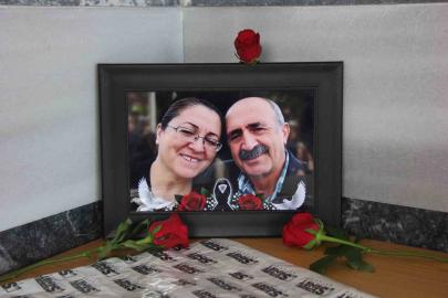 İzmir’de trafik kazasında hayatını kaybeden karı koca memleketleri Sivas’ta toprağa verildi