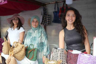 Kadın Emeği Festivali’nde el emeği ürünlere yoğun ilgi