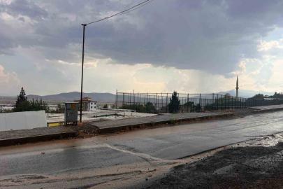 Kahramanmaraş’ta sağanak yağış etkili oldu