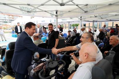 Karatay’da 80 akülü araç ihtiyaç sahiplerine teslim edildi