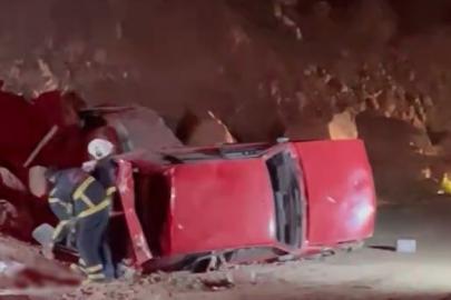 Karşıdan gelen araca yol vermek isterken 200 metrelik uçuruma yuvarlandı