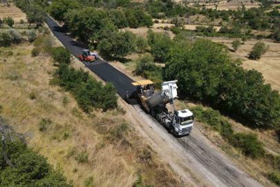Kastamonu’da köy yolları sıcak asfaltla buluşturuluyor
