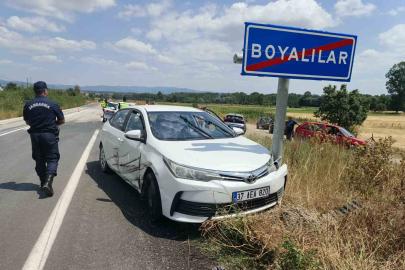 Kastamonu’da otomobil traktörle çarpıştı: 2 yaralı