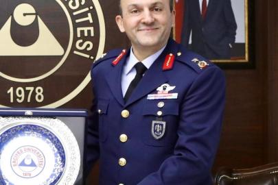 Kayseri Garnizon Komutanı emekliye sevk edildi