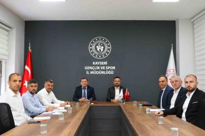 Kayseri’de Yamaç Paraşütü İstişare Toplantısı yapıldı