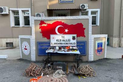 Kilis’te kaçak kazıya suçüstü: 4 şüpheli yakalandı