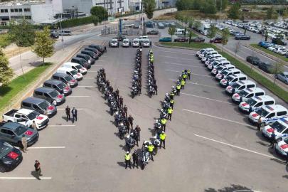 Kocaeli İl Emniyet Müdürlüğü filosuna 74 yeni araç katıldı