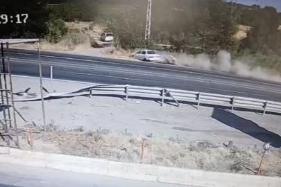 Kontrolden çıkan otomobil şarampole devrildi: 2 yaralı