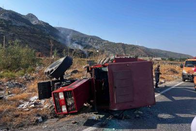 Kontrolden çıkan traktör devrildi: 1 yaralı