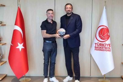 Koray GYO’dan TBF Başkanı Hidayet Türkoğlu’na ziyaret