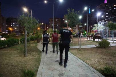 Kozan’da narkotik denetimi