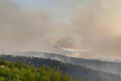 Kula’daki orman yangınına havadan ve karadan müdahale sürüyor