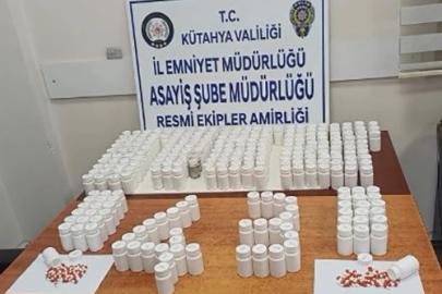 Kütahya’da araçtan 14 bin 622 uyuşturucu hap çıktı: 4 tutuklama