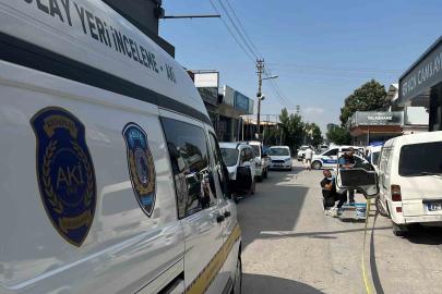Lüks otomobille kar maskeli milyonluk soygun