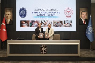 Melikgazi Belediyesi’nde evde kişisel bakım hizmeti protokolü imzalandı