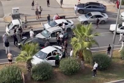 Mersin’de 7 araçlı zincirleme kaza: 3 yaralı