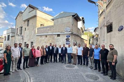 Milletvekili Bozgeyik, STK, esnaf ve muhtarları ziyaret ederek Gaziantep’in nabzı tuttu