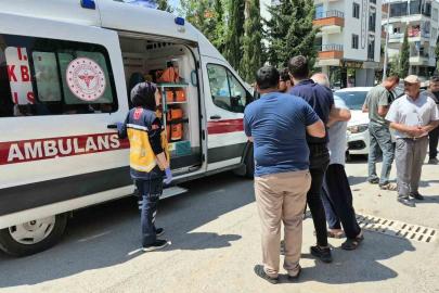 Minibüs ile motosiklet çarpıştı: 2 Yaralı