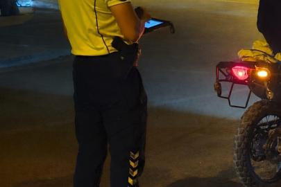 Motosikletli denetimden kaçamadı: 320 bin TL ceza kesildi