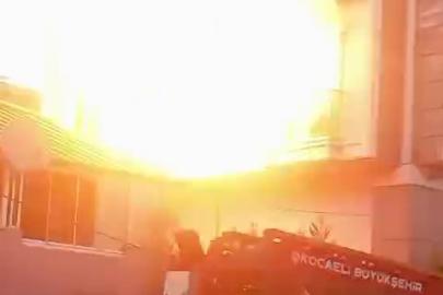 Mutfakta yangın çıktı, doğalgaz bomba gibi patladı