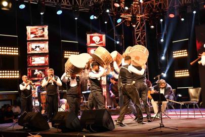 Neşet Ertaş Kültür ve Müzik Festivali’nde meydan doldu taştı
