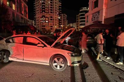 Niğde’de zincirleme kaza: 5 araca hasar veren sürücü olay yerinden kaçtı