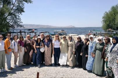 Okuma-yazma öğrenen kadınlar bu kez keşif yolculuğunda