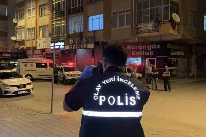Önce biber gazı sıktılar sonra bıçakladılar: 1 ölü, 1 yaralı