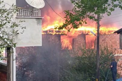 Ordu’da çatı katı yangınında 1 ton fındık küle döndü