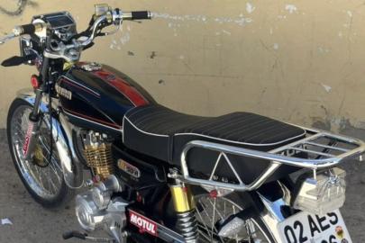 Park halindeki motosiklet çalındı