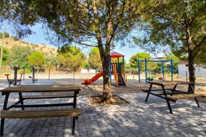 Pınardere’deki yeni parka eski muhtarın adı verildi
