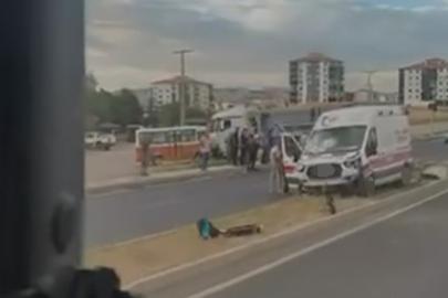 Polatlı’da ambulans ile otomobil çarpıştı: 5 yaralı