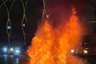 Polatlı’da seyir halindeki otomobil alevlere teslim oldu