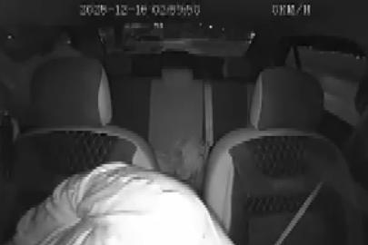 Polisi böyle hedef alıp ateş etti silahı tutukluk yapınca hayatından oldu