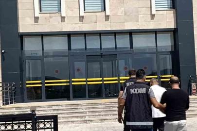 Polisten ‘Makaron’ operasyonu