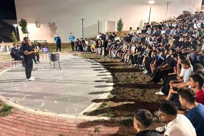 Rektör Kızıltoprak, Murat Dağı’nda gençlerle kamp ateşi başında buluştu