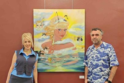 Ressam Şule Dincel, UPSD yaz sergisi ile dönüş yaptı