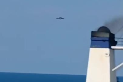Ro-Pax gemisinde dron paniği kameraya yansıdı